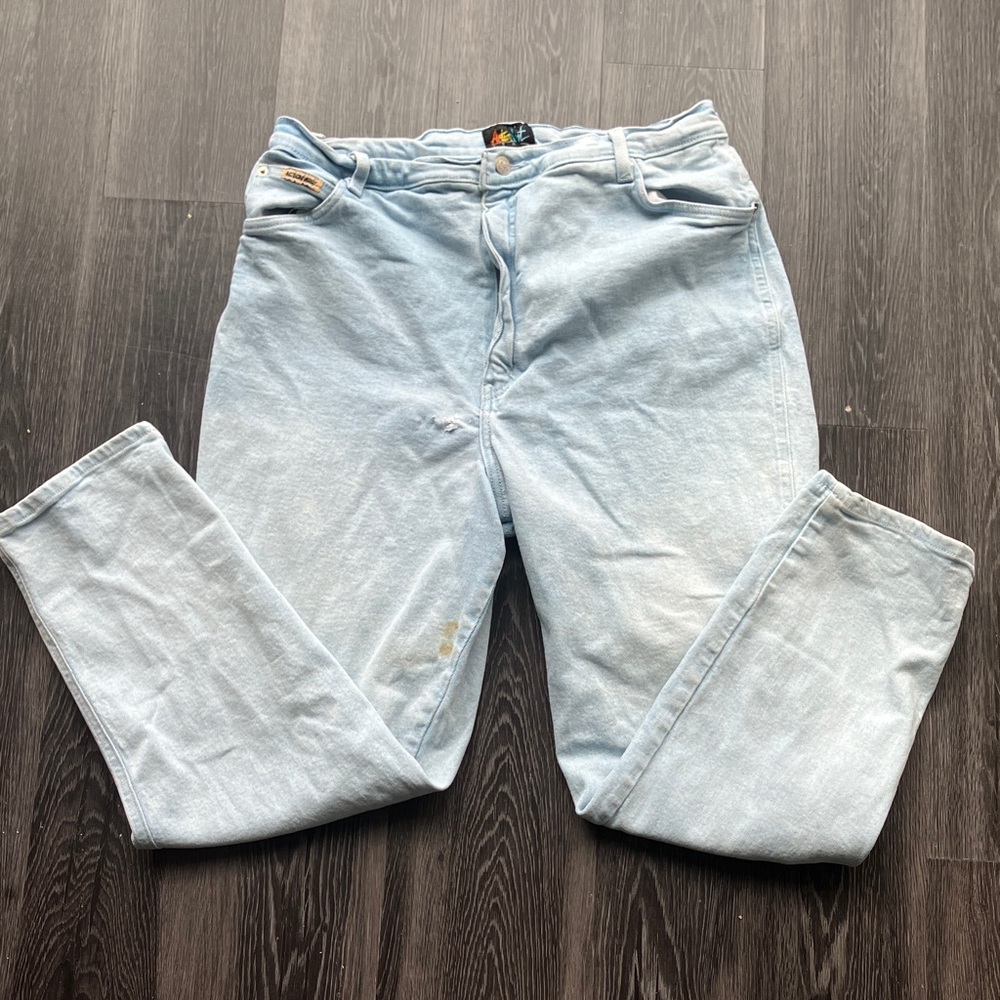 Vintage 80s 90s Light Wash Light Blue Distressed Faded Tapered Denim Mom Jeans